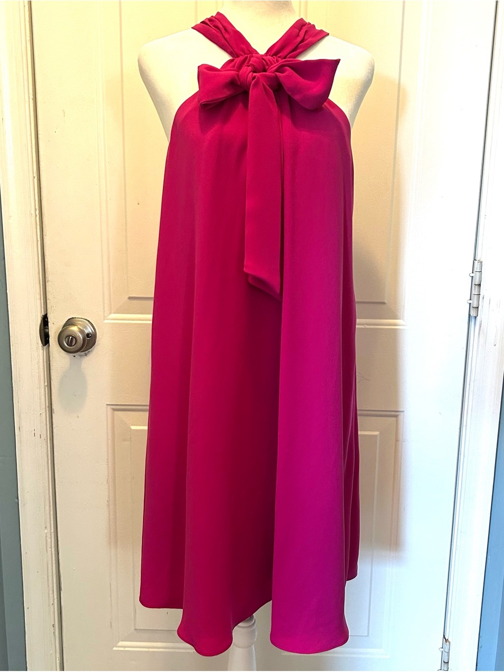 Trina Turk Dress Womens Medium Pink Halter Bow Neck Shift Knee Length Lined Zip